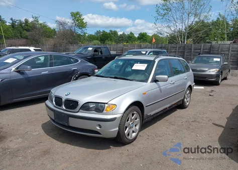 2002 BMW 325Xit из США, поврежденный, VIN WBAEP33422PF00009